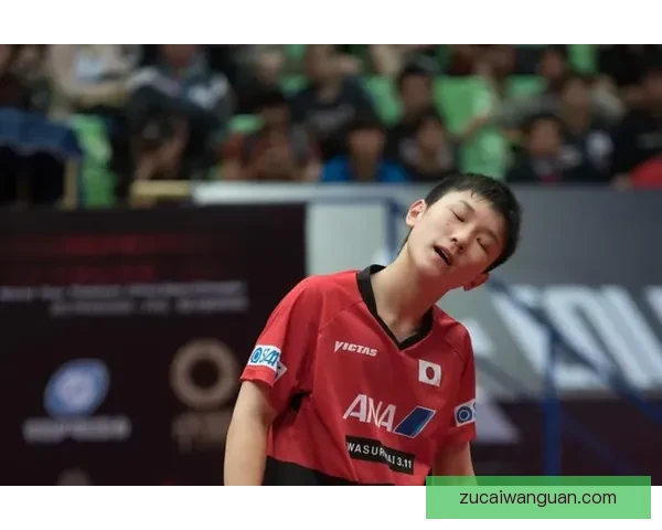 扎克赫两度进球阿尔卡玛战平对手精彩对决引发球迷热议